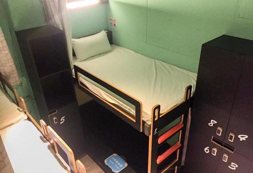 Hermit 84 Hostel