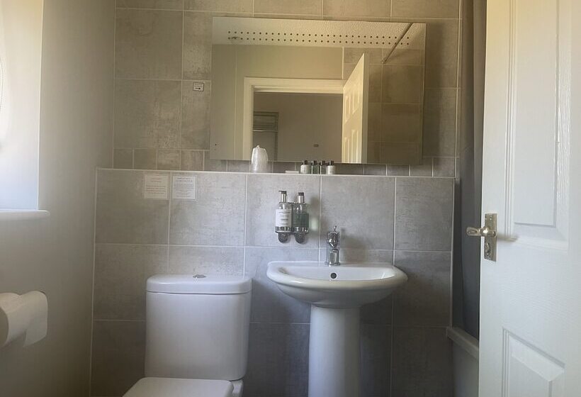 הוסטל Village Limits Bed And Breakfast Rooms