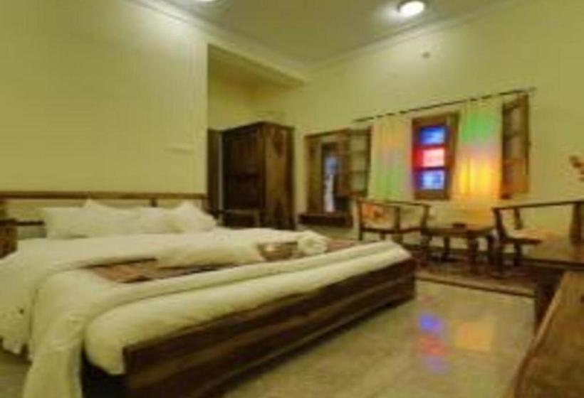 فندق Rajasi Palace