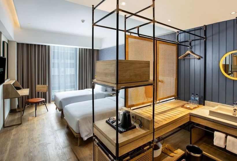 هتل Porta By Ambarrukmo