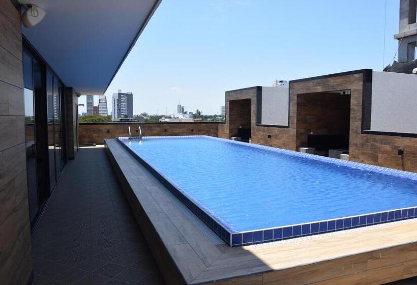 هتل Tryp By Wyndham Santa Cruz