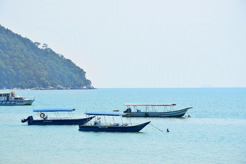 هتل Avi Pangkor Beach Resort