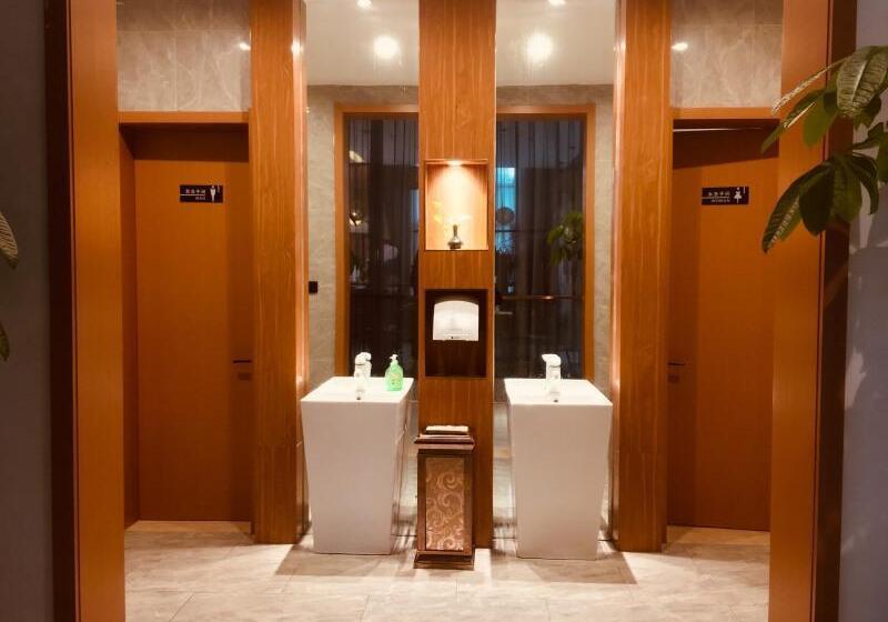 فندق Greentree Eastern Xiangyang Zhongyuan Xi Road
