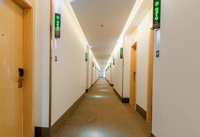 هتل Greentree Inn Wuhu Eshan Road University City