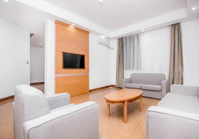 Отель Greentree Inn Xuchang Yucheng County Ziyun Avenue Business