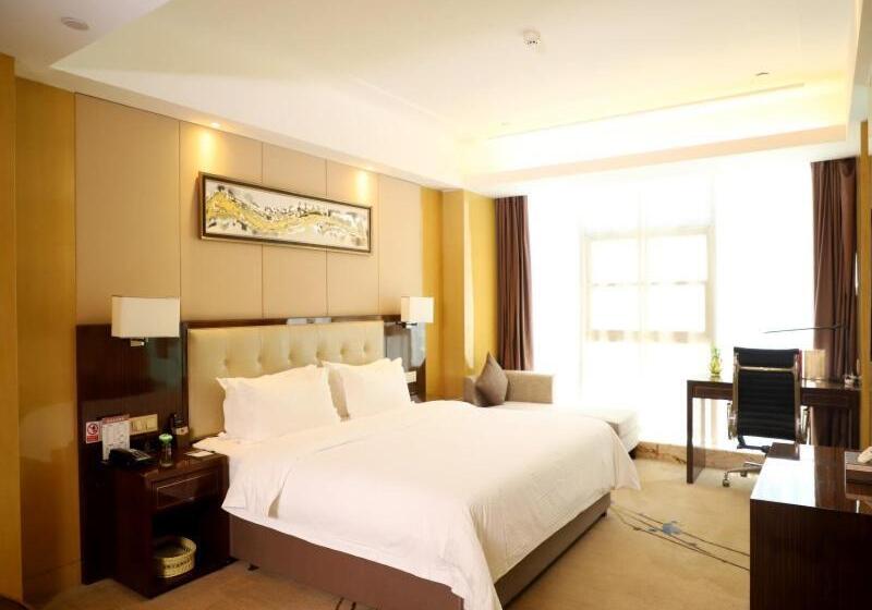 Отель Greentree Inn Zhumadian High Speed Rail Station Square Store
