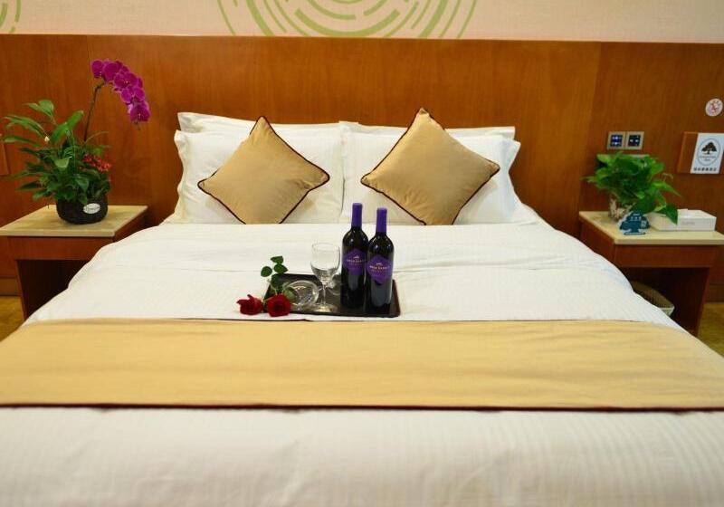 Отель Greentree Inn Ziyang Lezhi Government Tianchi Town Express