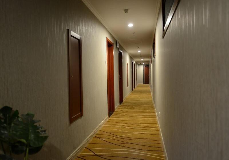 هتل Shell Yantaishan Park