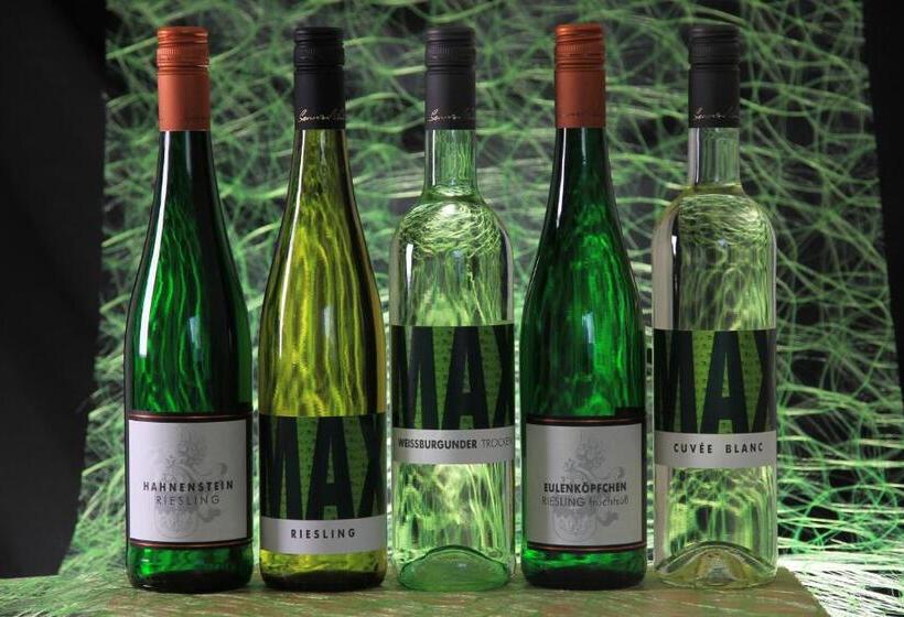 ホテル Ferienweingut Serwaziwein