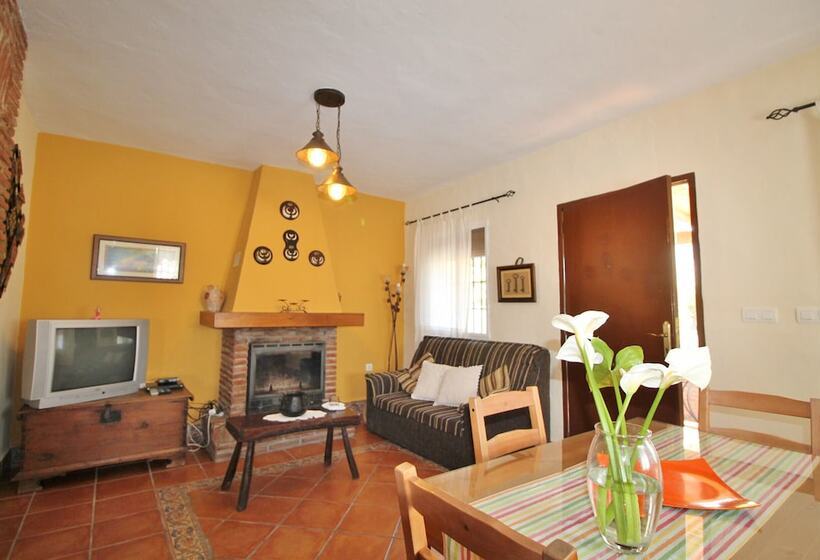 1066 Villa Laero