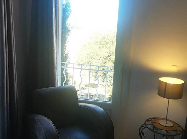 민박 Chambre D Hotes Le Bel Oustau