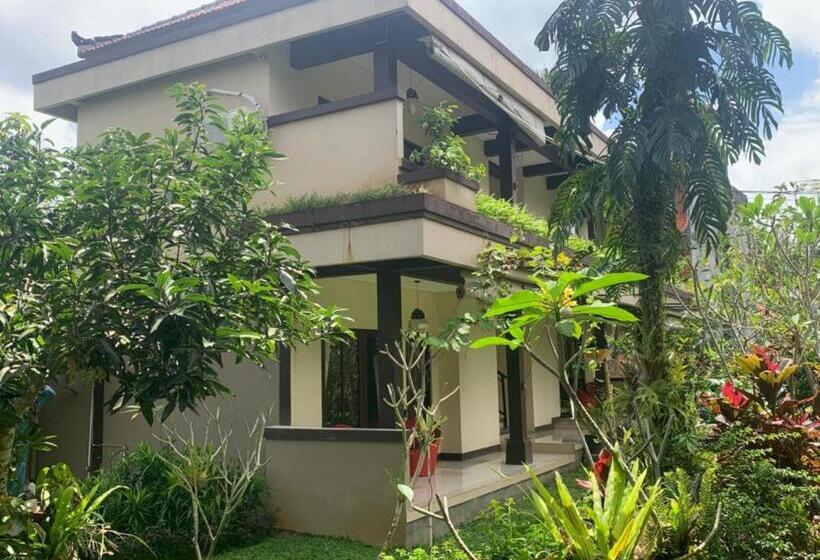 민박 Indraprastha 2 Bungalow