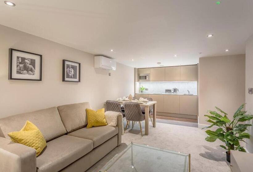 هتل Heritage Mews Nottingham