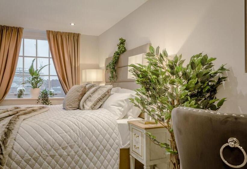 هتل Heritage Mews Nottingham