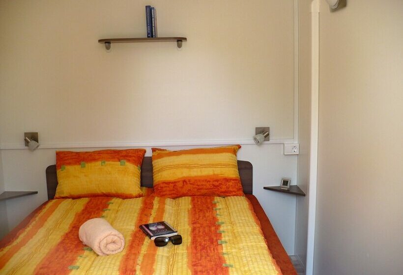 Отель Victoria Mobilehome In Orsera Camping Resort