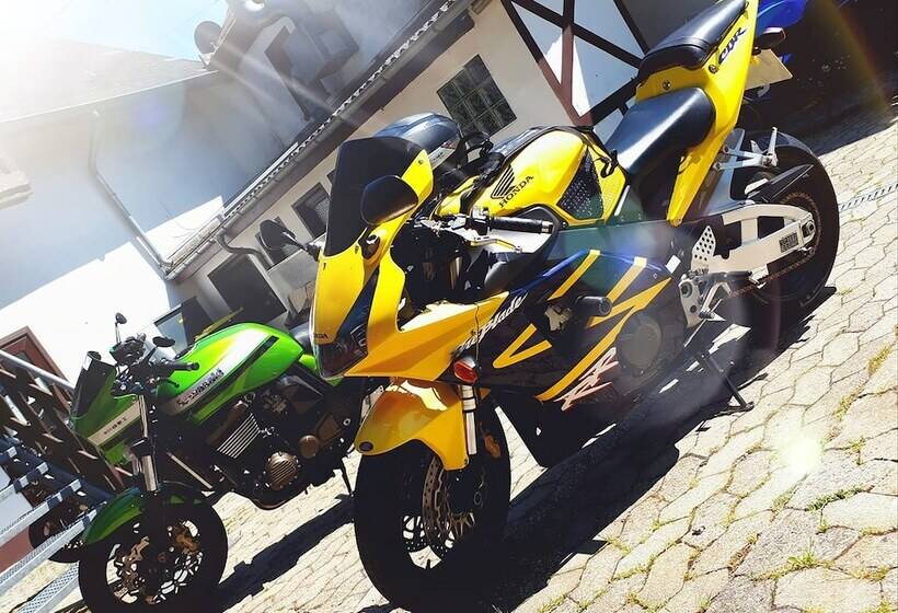 بنسيون Df Am Ring Nürburg