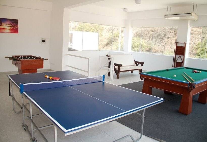 בית מלון כפרי Nauti K Beach