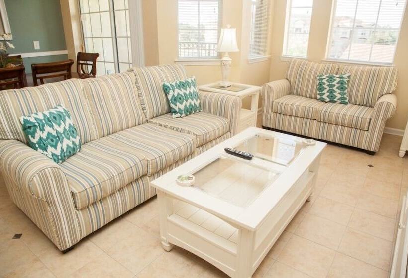 Ly53816   Terrace Ridge   3 Bed 2 Baths Condo