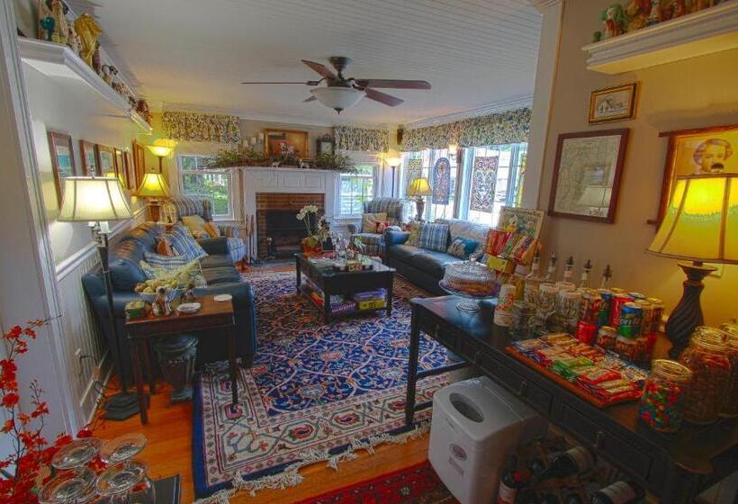 Bed and Breakfast Phineas Swann Inn & Spa