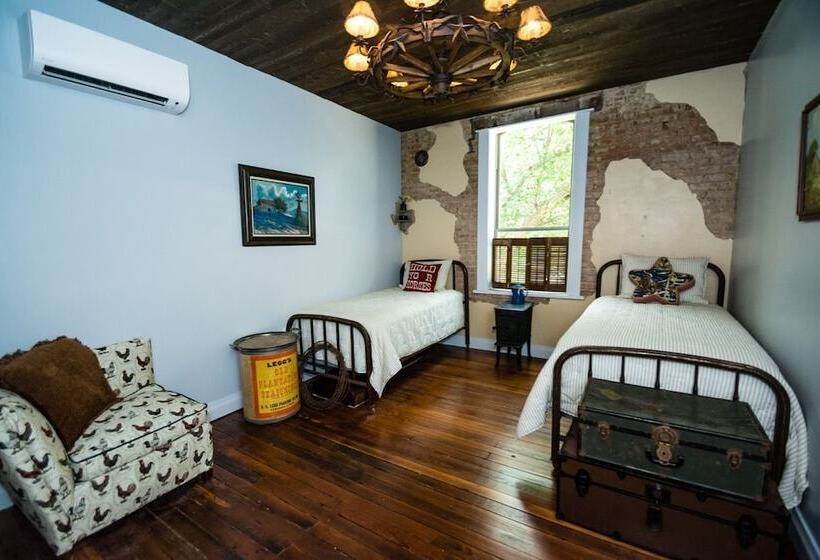 민박 The Emma Grace