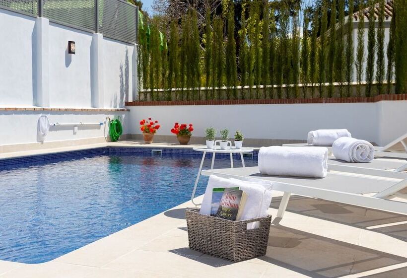 Fantastic 4 Bd & 4 Bth Apartm With Comunnal Terrace.. Carmen San Ignacio I