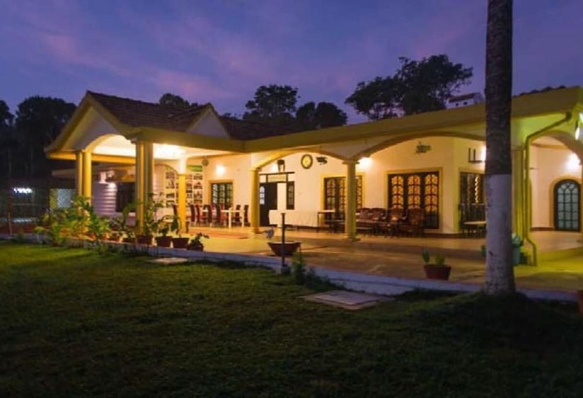 هتل Ananya Greens