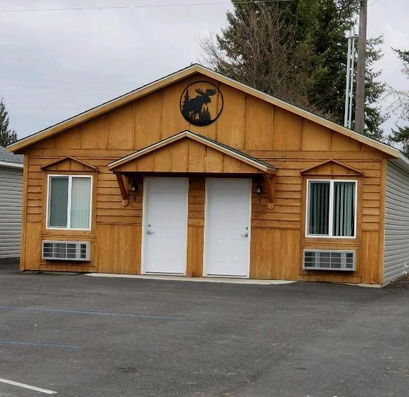 מוטל Moose Inn