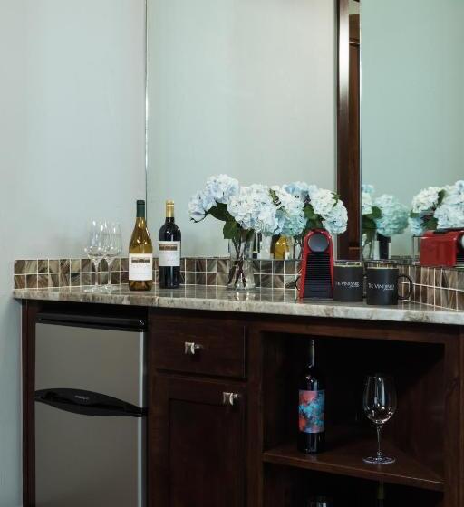 渡假胜地  The Vineyard At Florence