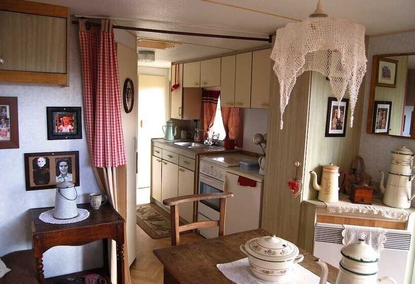 פנסיון Le Ranch De Calamity Jane Tipis D Hôtes