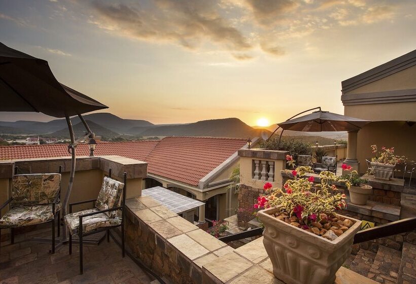 The Royal Palm Bed & Breakfast