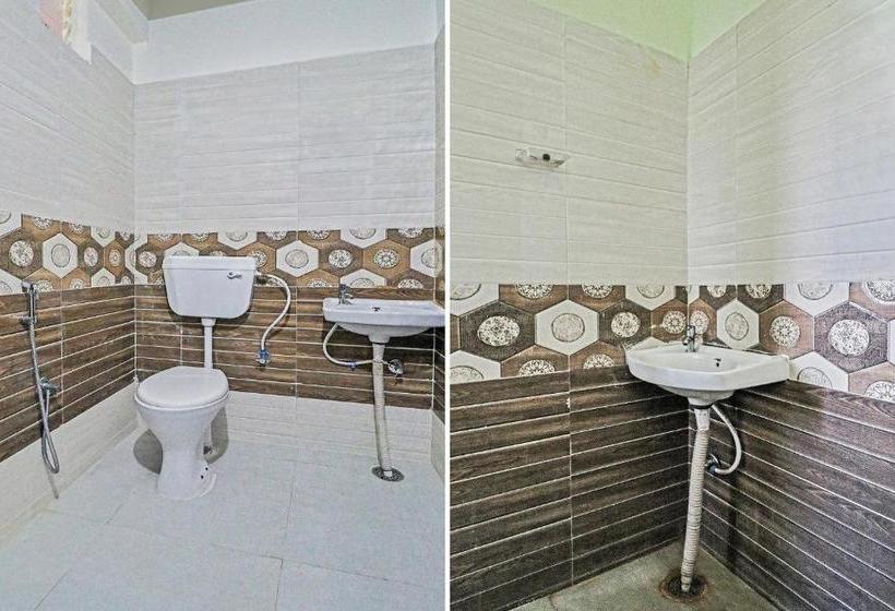 ホテル Oyo 47579 Gn Residency