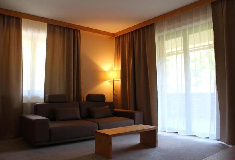 Monte Cervo Bio Hotel & Spa