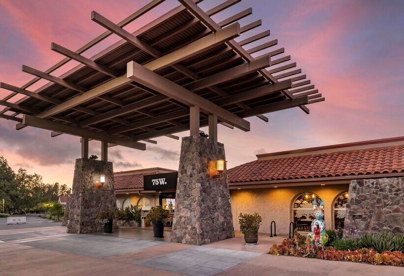 هتل Best Western Plus Thousand Oaks Inn