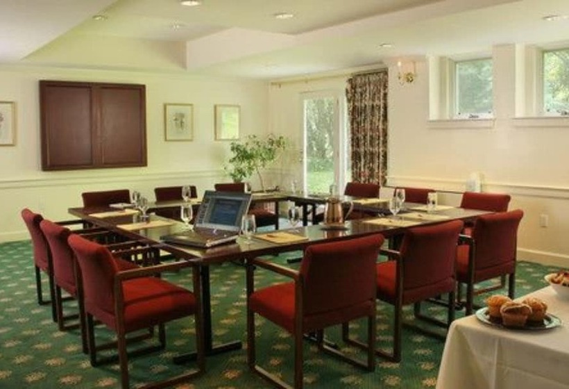 בית מלון כפרי Swift House Inn