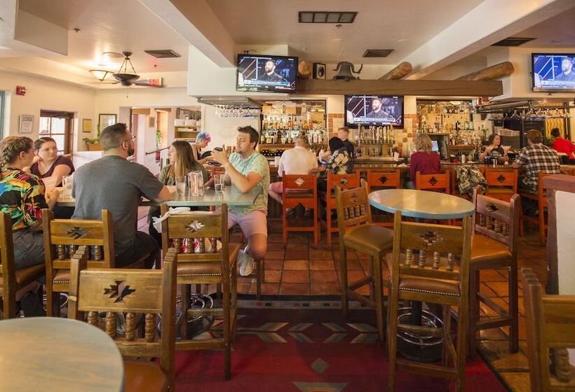בית מלון כפרי Table Mountain Inn
