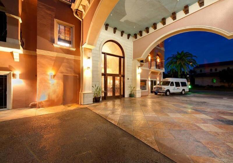 Tahitian Inn Boutique Hotel Tampa