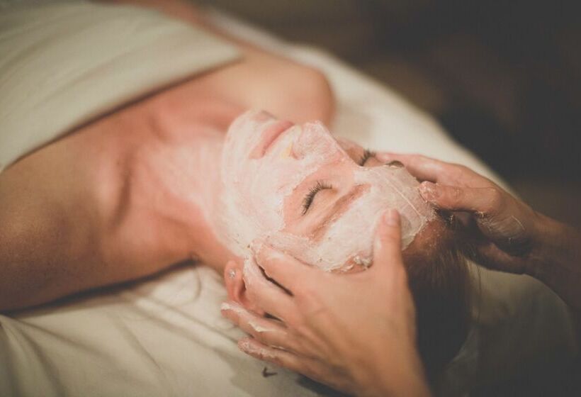 هتل Tanque Verde Guest Ranch