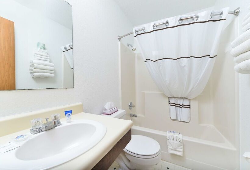 فندق على الطريق Americas Best Value Inn Kadoka