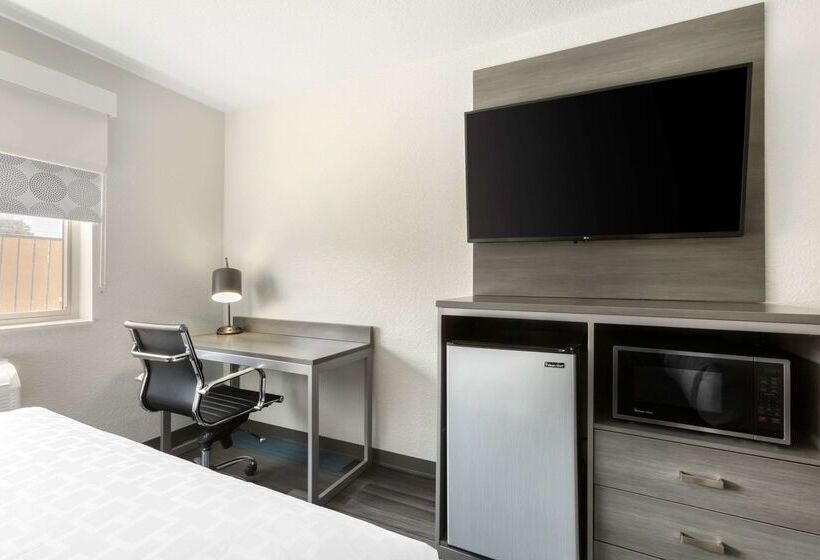 مُتل Clarion Pointe Prescott Valley