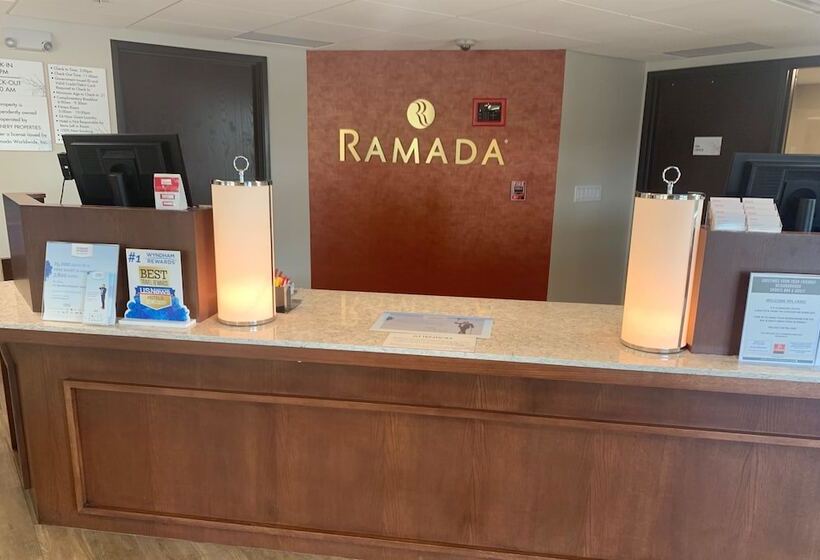 מוטל Ramada By Wyndham Minneapolis Golden Valley