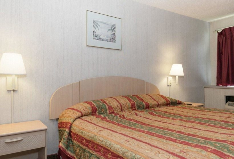 مُتل Rodeway Inn