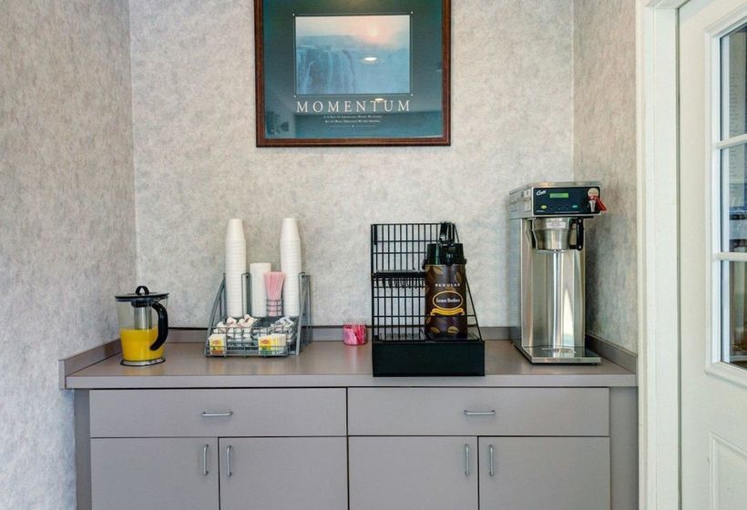 مُتل Rodeway Inn