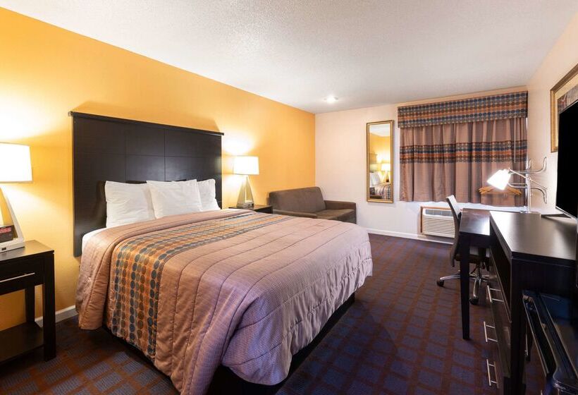 מוטל Rodeway Inn