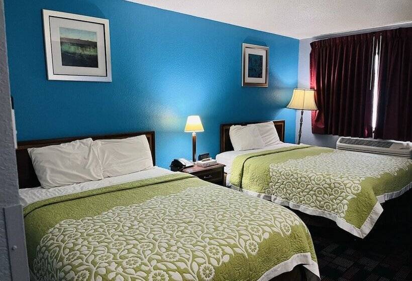 מוטל Rodeway Inn