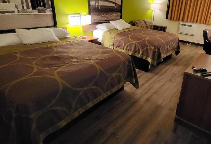 מוטל Super 8 By Wyndham Canton/livonia Area