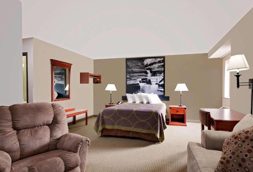 فندق على الطريق Super 8 By Wyndham Ithaca