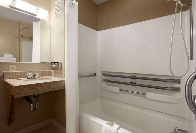 Мотель Super 8 By Wyndham Pulaski