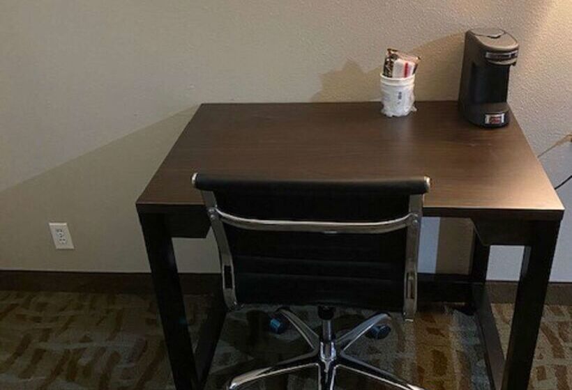 مُتل Surestay Hotel By Best Western Alexandria