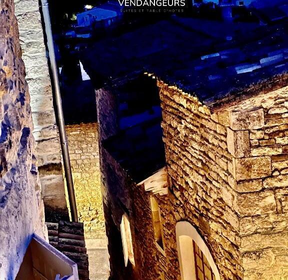 住宿加早餐  La Maison Des Vendangeurs   Table D Hôtes Le Soir Du Jeudi Au Dimanche  Jacuzzi   Balnéo Spa   Acces