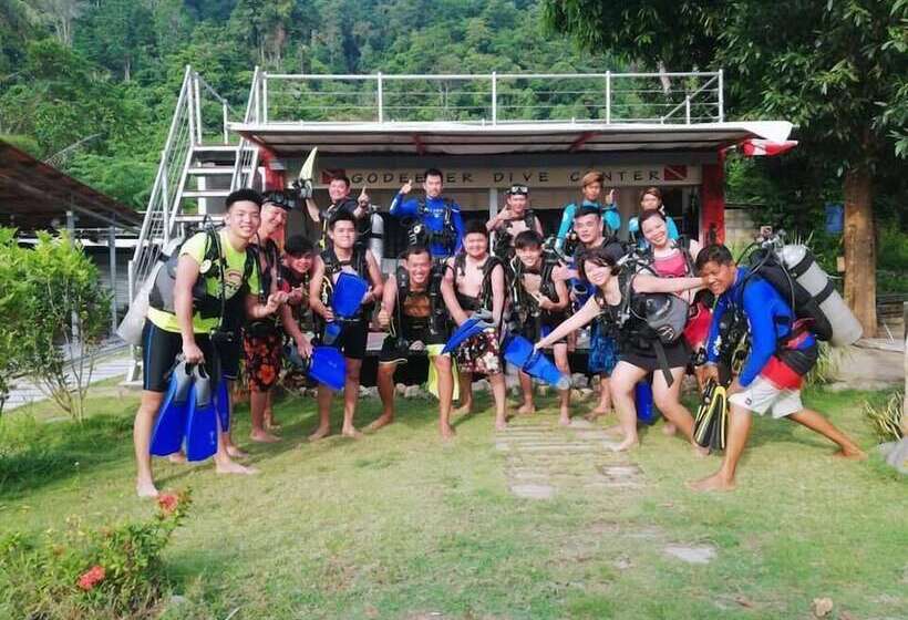 ホテル Go Deeper Tioman